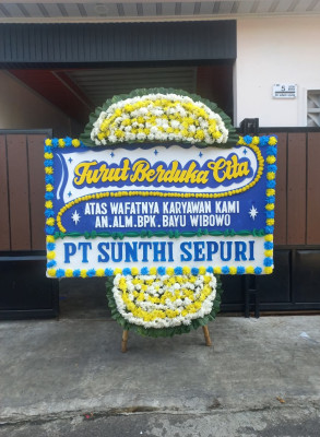 Papan Bunga Duka di Oetete