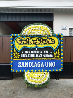 Papan Bunga Duka di Oetete